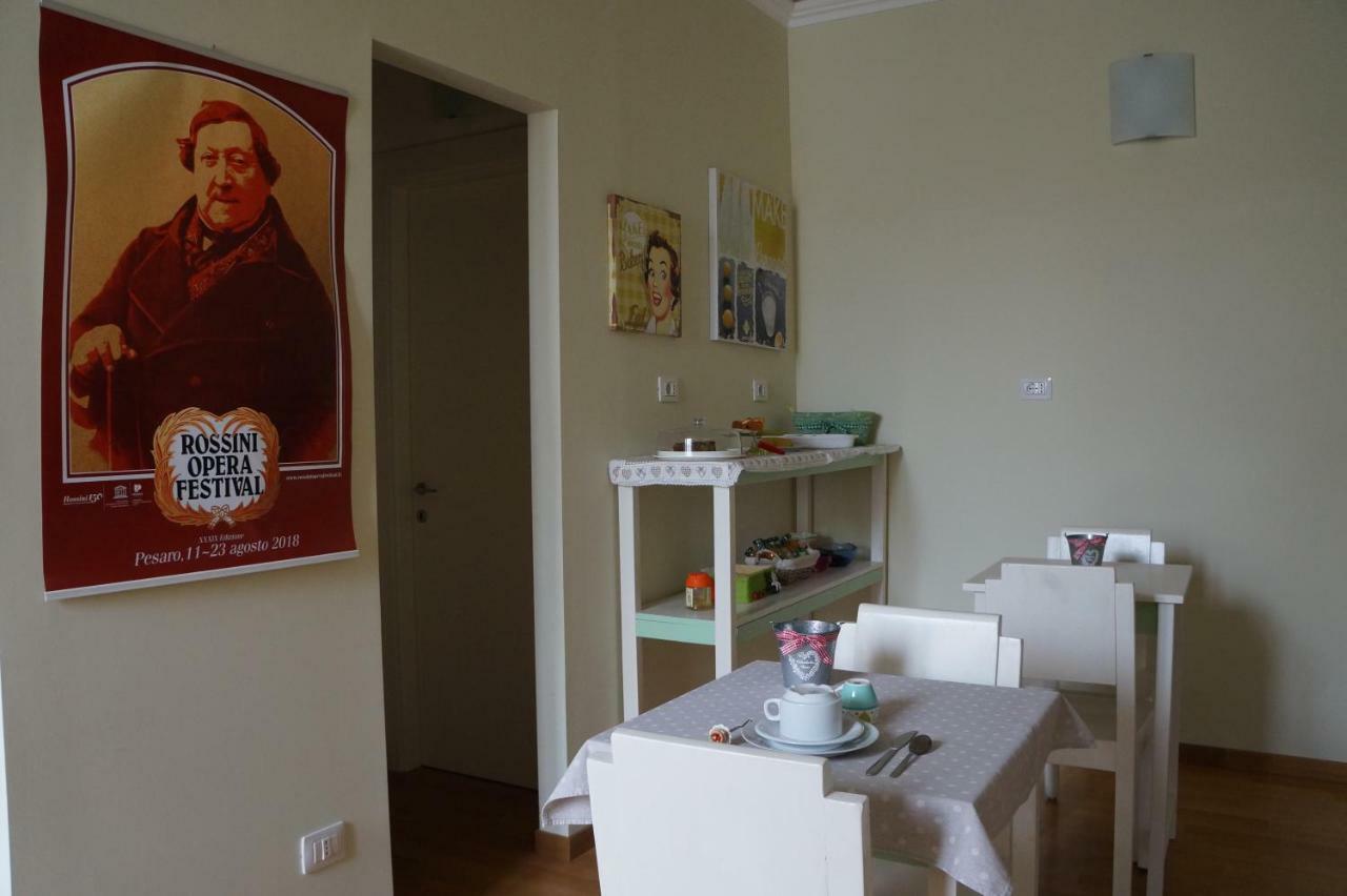 Bed and Breakfast Il Vicolo 48 Pesaro Zewnętrze zdjęcie