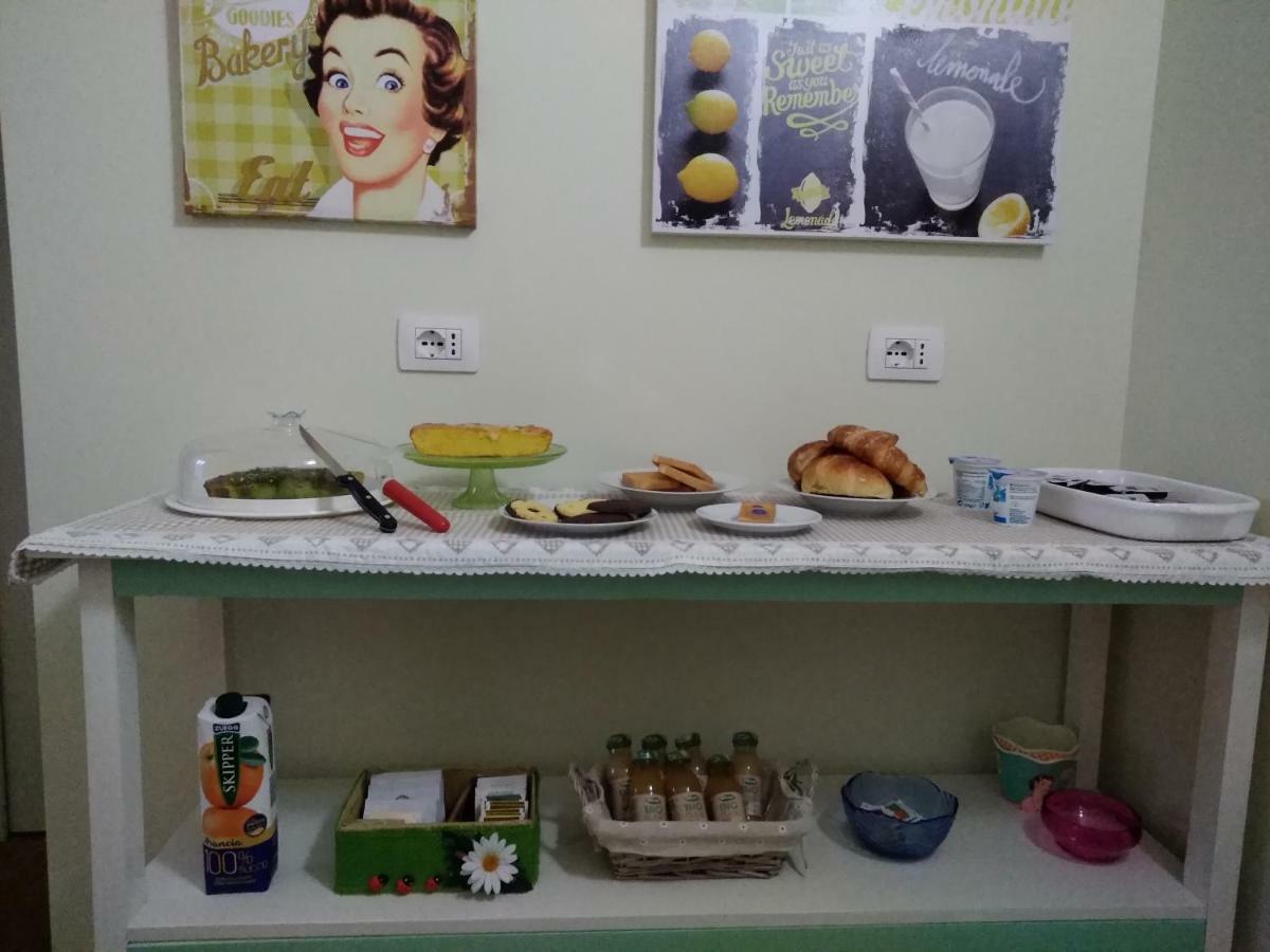 Bed and Breakfast Il Vicolo 48 Pesaro Zewnętrze zdjęcie
