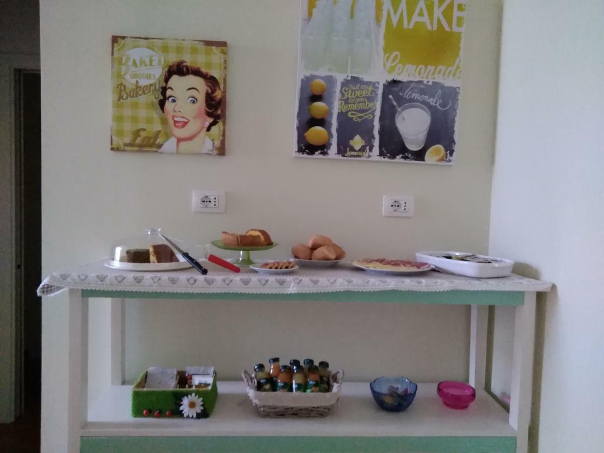 Bed and Breakfast Il Vicolo 48 Pesaro Zewnętrze zdjęcie